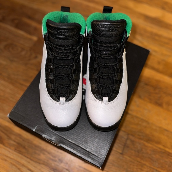 Jordan Other - Grade School Air Jordan 10